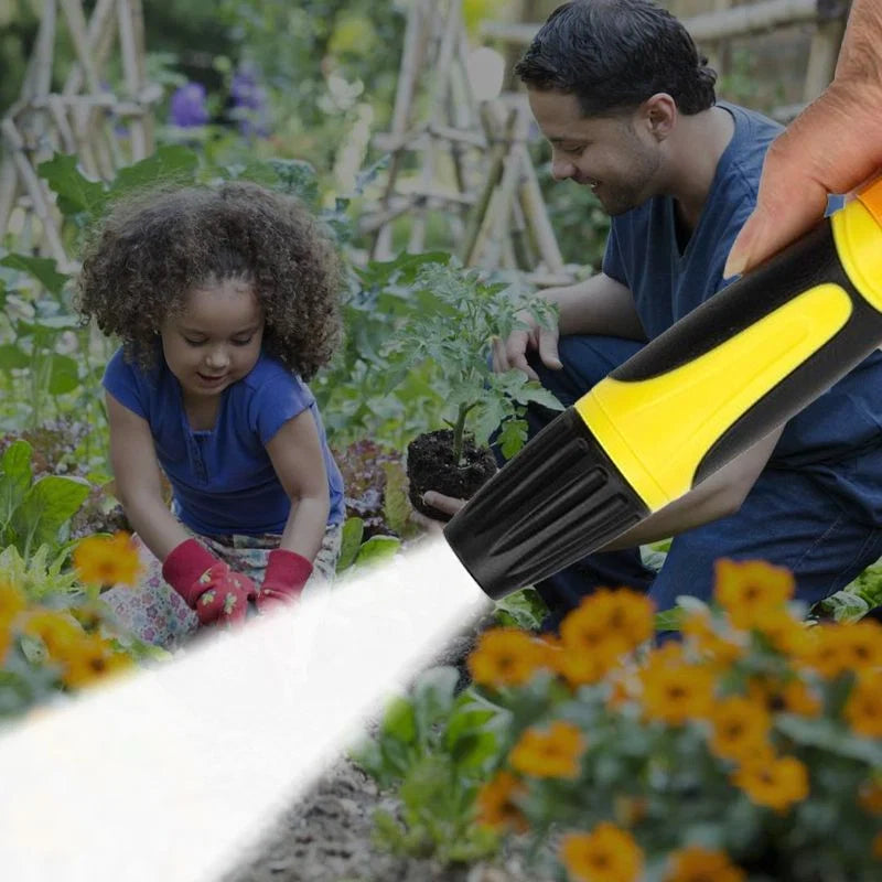 Gartenschlauch-Düse Verstellbar Sprühstrahl und Nebel | Rostfrei mit 360-Grad-Drehung | Rutschfester Griff für US-Schläuche